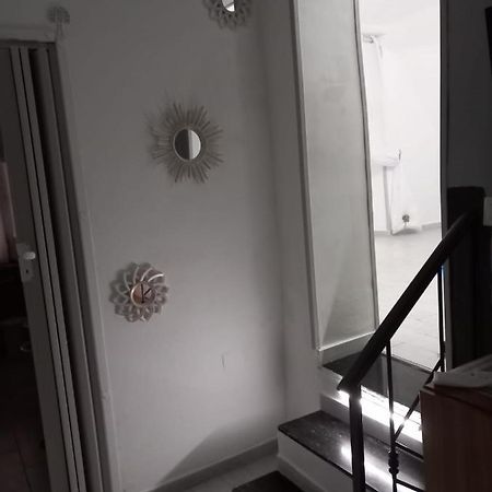 B&B Angela Napels Buitenkant foto
